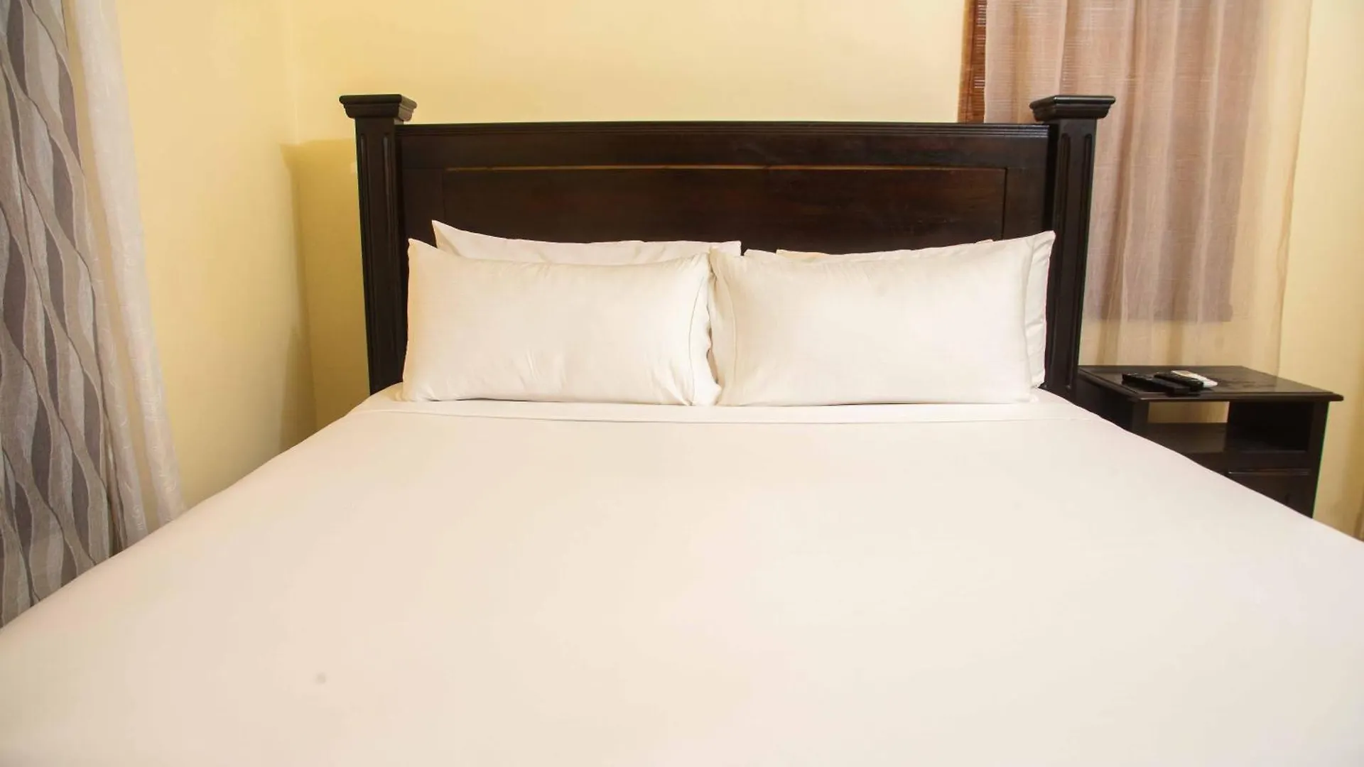 Nyaraló Czar'S Romantic Retreat-2 Bedroom Home And Pool Ocho Rios